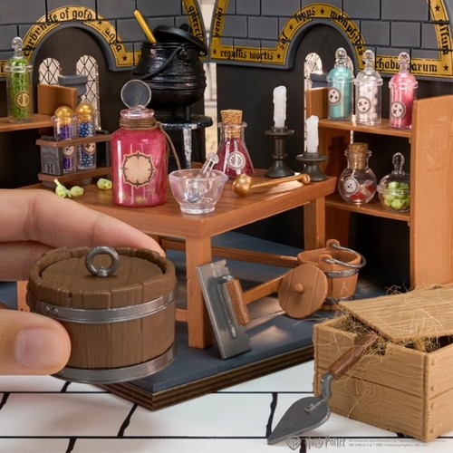 MGA's Miniverse Make It Mini Harry Potter Build It Set thumbnail 3