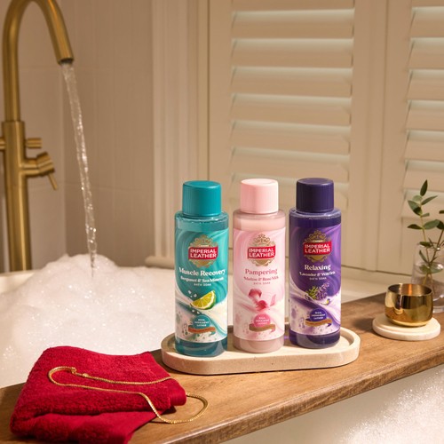 Imperial Leather Relaxing Bath Soak 850ml thumbnail 5