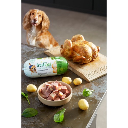 Freshpet Dog Roll Grain Free Chicken Recipe With Potato & Spinach 700g thumbnail 3