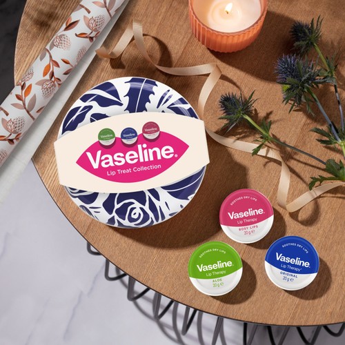 Vaseline Lip Treat Collection Gift Set thumbnail 2