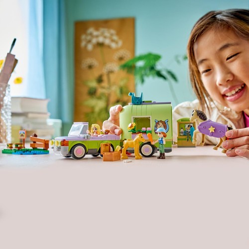 Lego Friends Horse & Baby Foal Trailer 42695 thumbnail 4