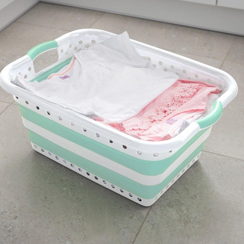 Addis 45l Collaspible Laundry Basket thumbnail 4