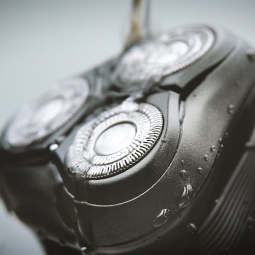 Remington R6 Style Series Aqua Rotary Shaver thumbnail 6