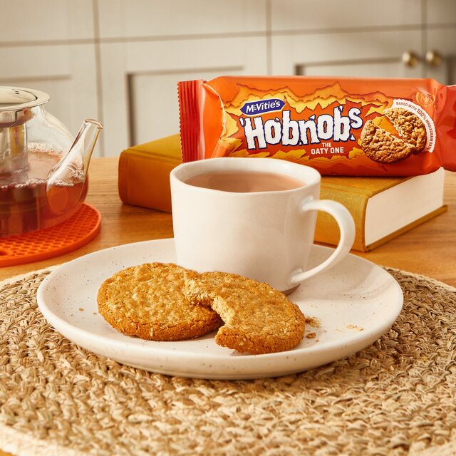 McVitie's Original Hobnobs Biscuits - The Oaty One thumbnail 4