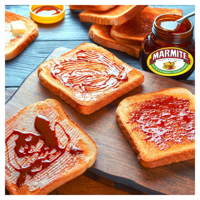 Marmite Original Yeast Extract Spread thumbnail 5
