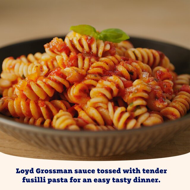 Loyd Grossman Tomato & Chilli Pasta Sauce thumbnail 4