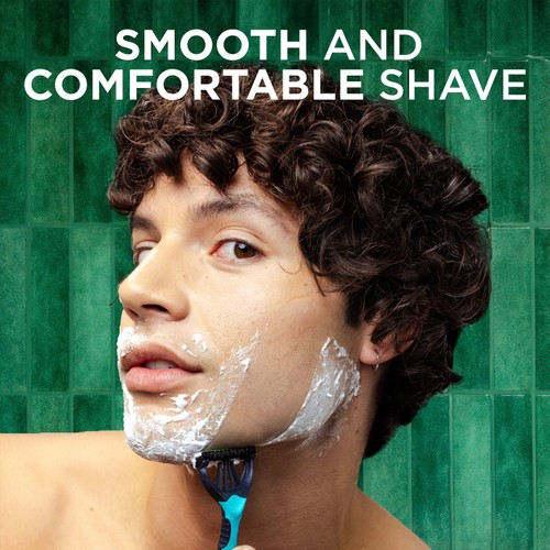 Wilkinson Sword Xtreme 3 Sensitive Men's Disposable Razors thumbnail 5