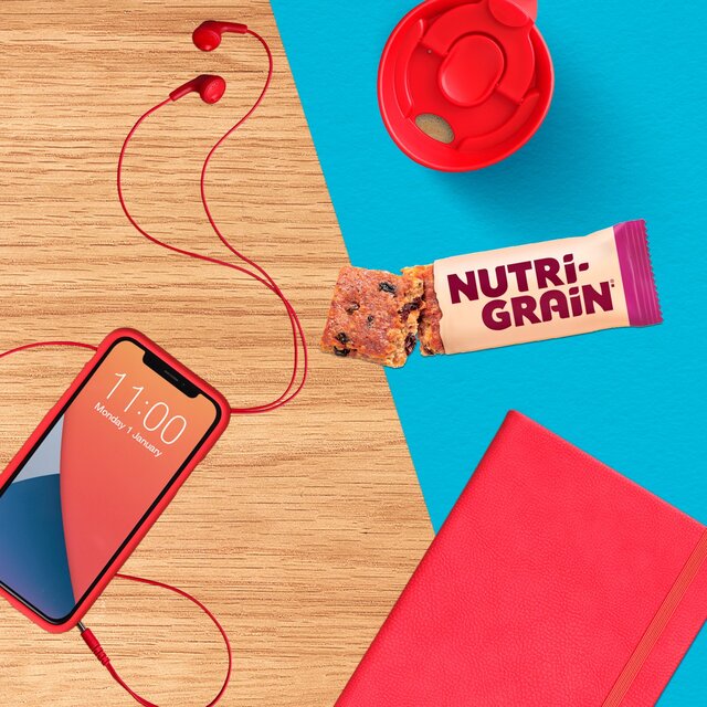 Kellogg's Nutri-Grain Elevenses Bars Raisin Bakes thumbnail 4