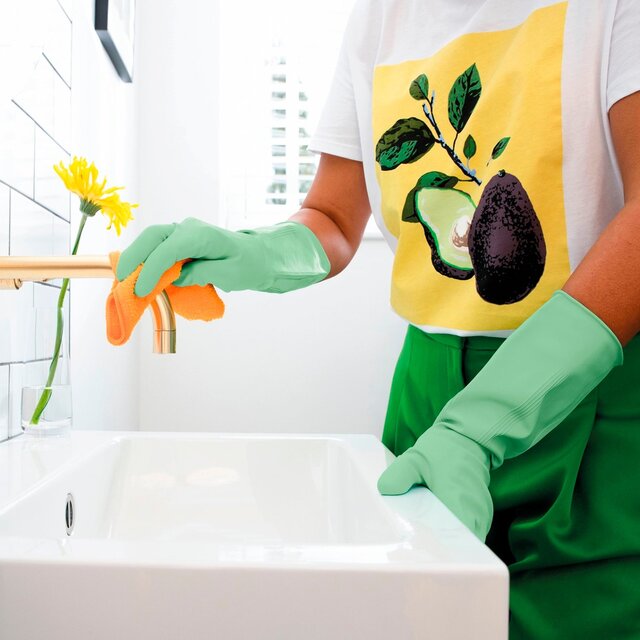 Marigold Medium Bathroom Gloves thumbnail 3