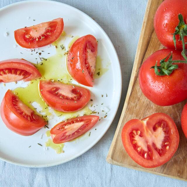 Natoora Sicilian Vine Ripened Tomatoes thumbnail 2