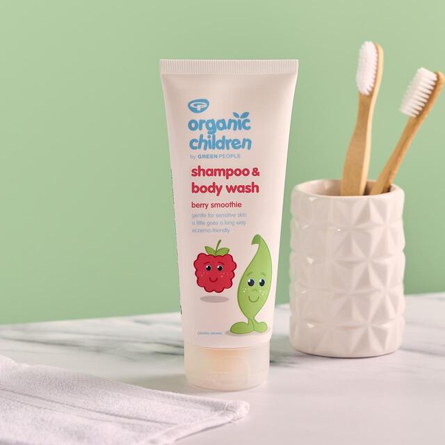 Organic Children Berry Smoothie Shampoo & Body Wash thumbnail 2