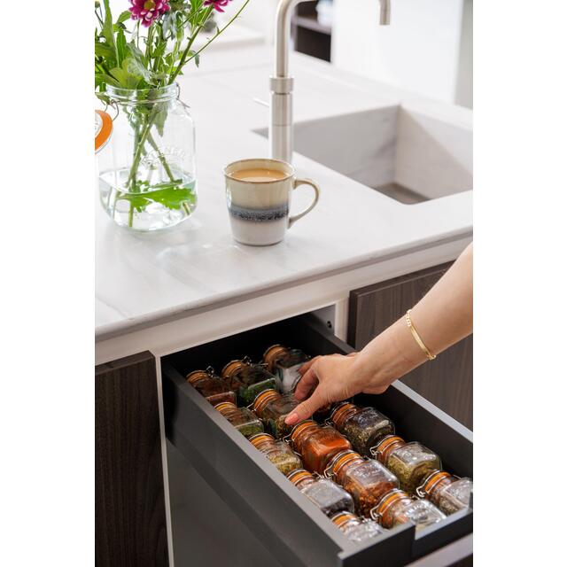 Kilner Square Herbs & Spices Jar 70ml thumbnail 5