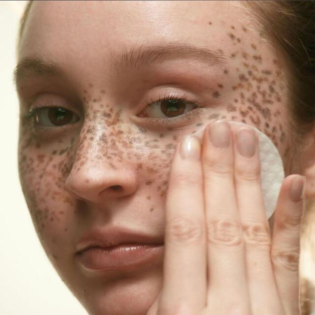 Nip+Fab Glycolic Cleanser thumbnail 3