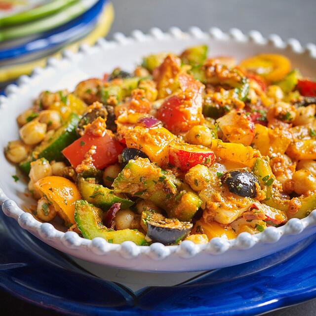 Sacla Sun-Dried Tomato Pesto thumbnail 6