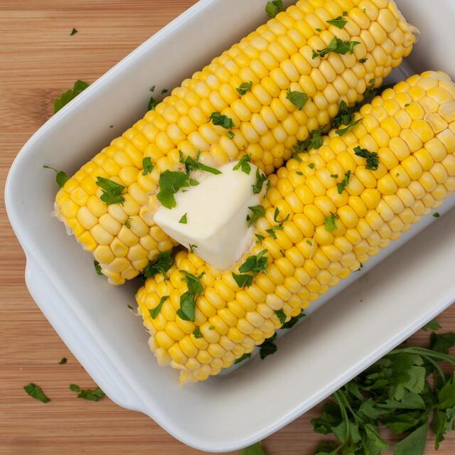 Ocado Corn on the Cob thumbnail 3