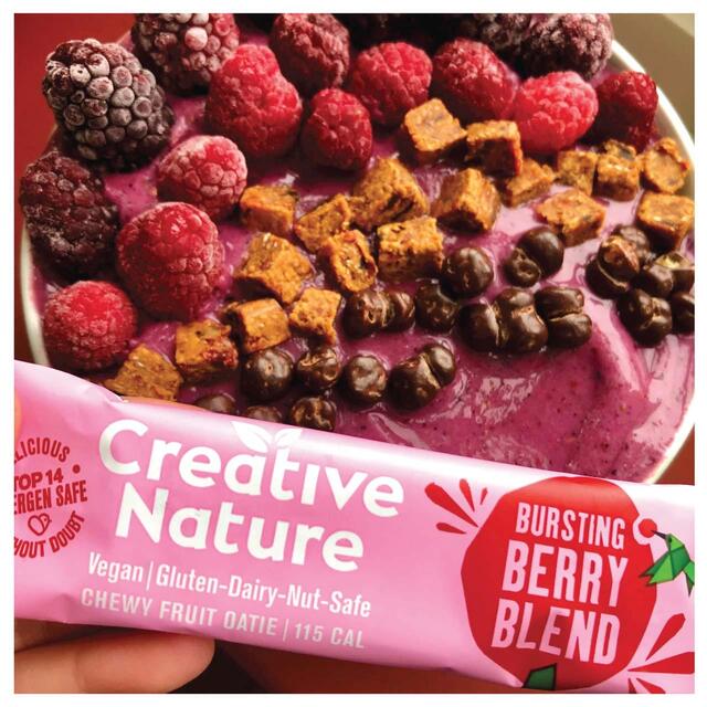 Creative Nature Bursting Berry Blend thumbnail 3
