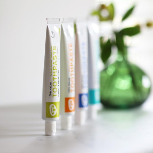 Green People Organic Toothpaste Peppermint & Aloe Vera, Vegan thumbnail 4