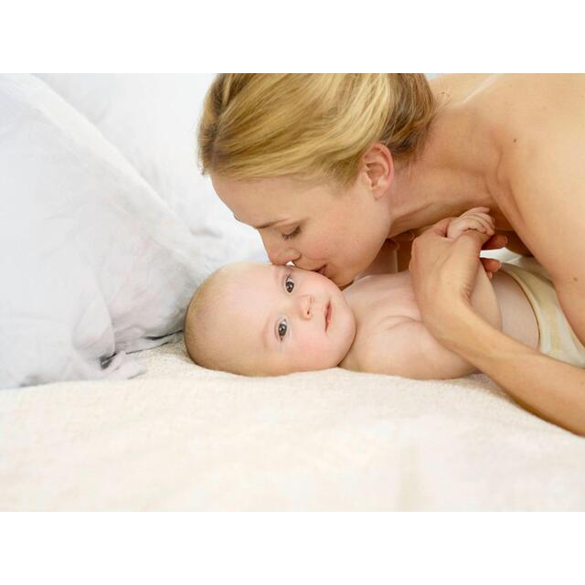 Weleda Baby White Mallow Face Cream thumbnail 7