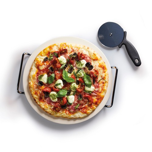 KitchenCraft World of Flavours 32cm Pizza Stone, Stand & Cutter Set thumbnail 2