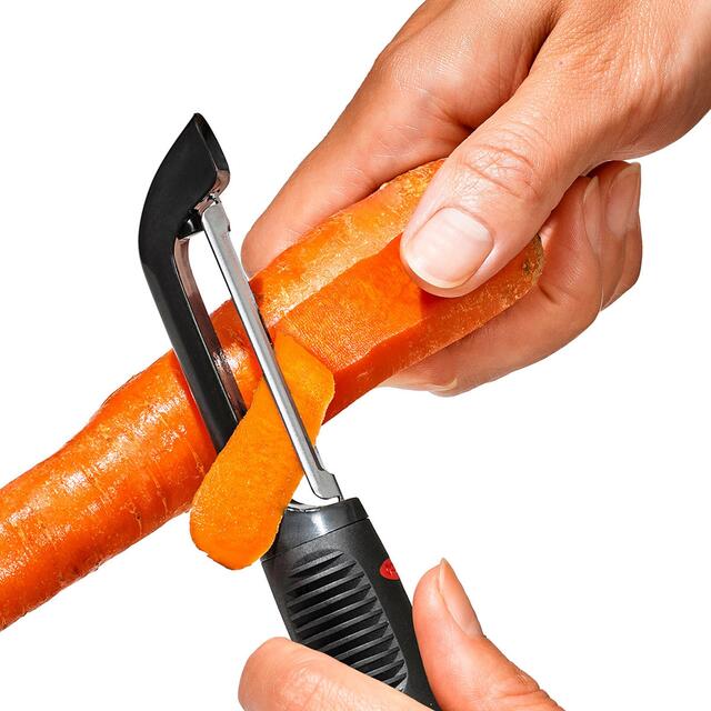 OXO SoftWorks Swivel Peeler thumbnail 4