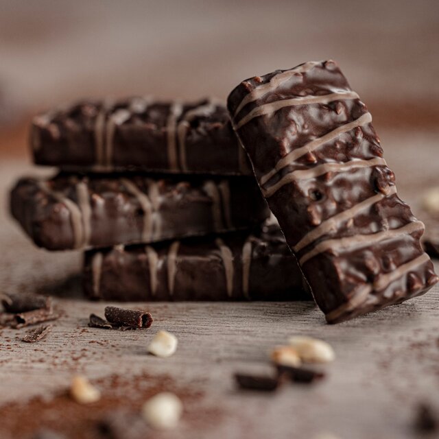 Loacker Dark Chocolate Hazelnut Biscuits thumbnail 3