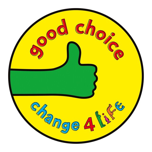 Petits Filous Kids Strawberry Raspberry & Apricot Yoghurt Pots thumbnail 4