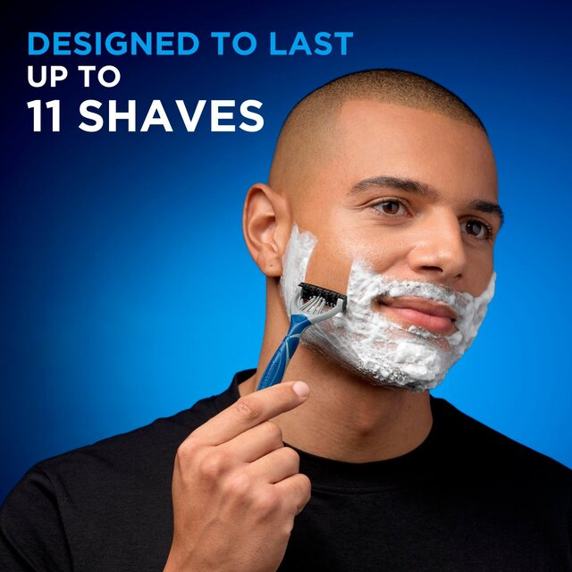 Wilkinson Sword Xtreme 3 Ultimate Plus Men's Disposable Razors thumbnail 4