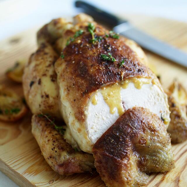 Sacla' Black Truffle Pesto thumbnail 3