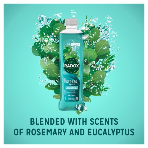 Radox Stress Relief Bath Soak thumbnail 2