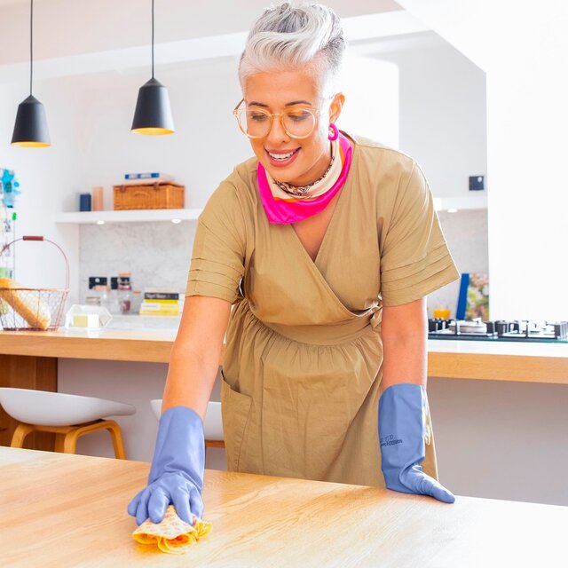 Marigold Sensitive Latex Free Gloves Medium thumbnail 2