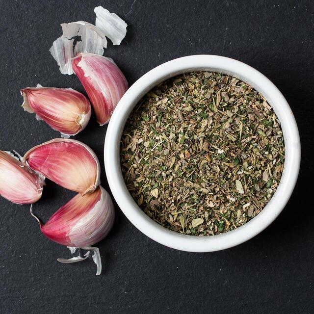 Ocado Dried Mixed Herbs thumbnail 3