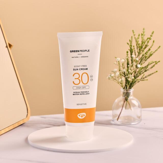 Green People SPF 30 Sun Cream Scent Free thumbnail 3
