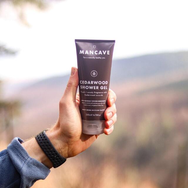 ManCave Cedarwood Shower Gel thumbnail 2