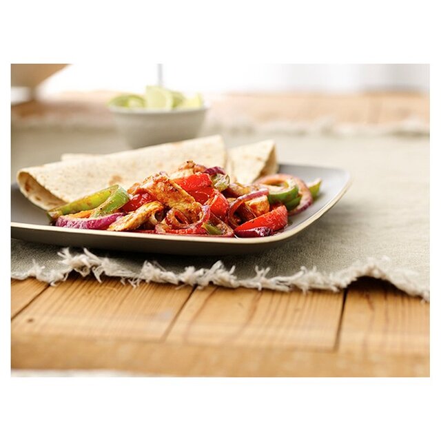 Old El Paso Mexican Fiery Jalapeno & Tomato Fajita Kit thumbnail 4