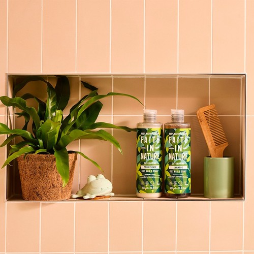 Faith in Nature Seaweed & Citrus Shampoo thumbnail 7