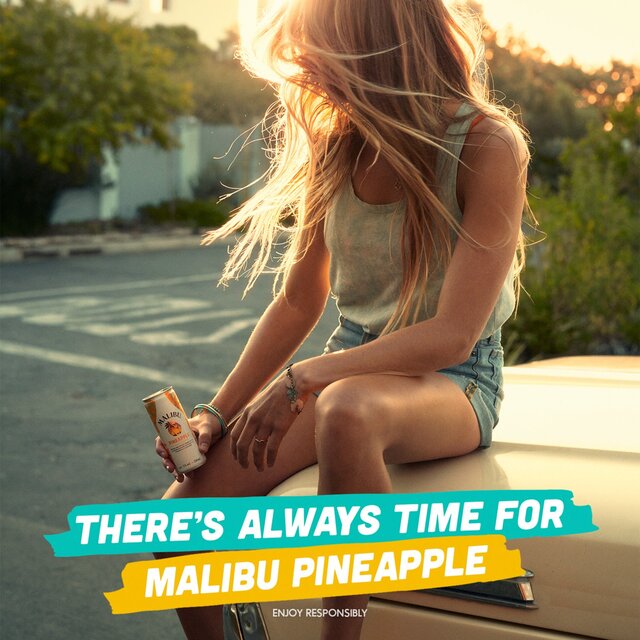 Malibu Coconut Rum & Pineapple Sparkling Pre-Mixed Can thumbnail 4