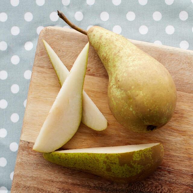 Ocado Ripe & Ready Conference Pears thumbnail 3