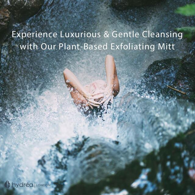 Hydrea London Bamboo Gentle Exfoliating Cleansing Mitt thumbnail 4