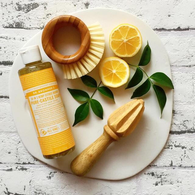 Dr. Bronner's Tea Tree Organic Multi-Purpose Castile Liquid Soap thumbnail 3