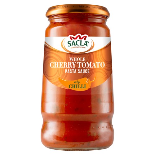 Sacla' Whole Cherry Tomato & Chilli Pasta Sauce thumbnail 2