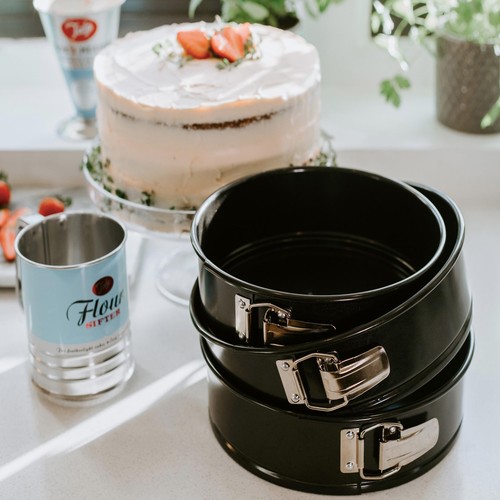 Tala Non-stick Springform Cake Tin 20cm thumbnail 6