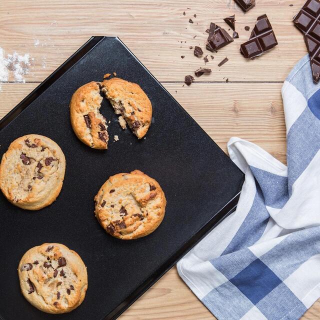 Tala Non-stick Baking Sheet 27.5 x 35.5cm thumbnail 3