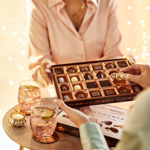 Thorntons Continental Collection Box of Chocolates thumbnail 4