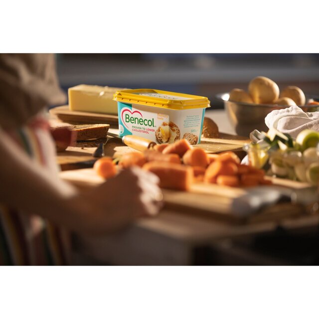 Benecol Cholesterol Lowering Spread Light thumbnail 9