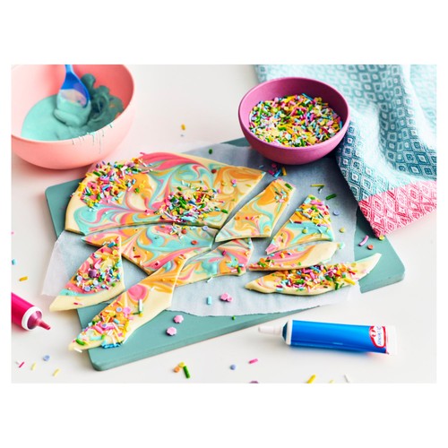 Dr. Oetker Orange Food Colouring Gel thumbnail 3