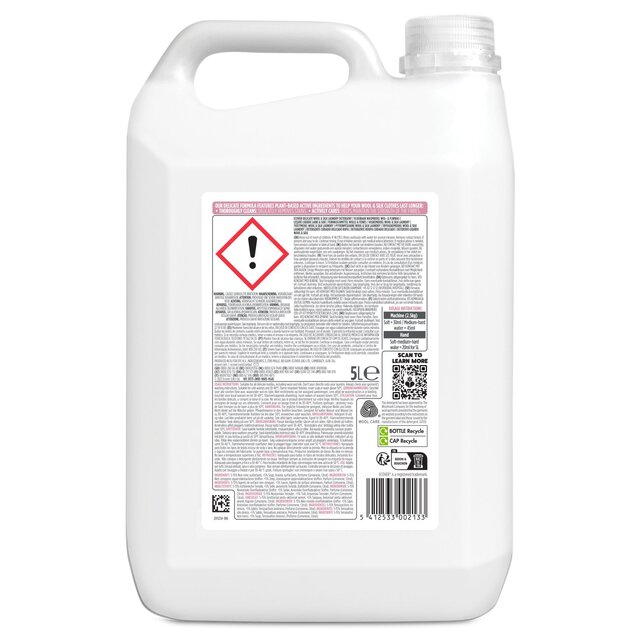 Ecover Delicate Laundry Liquid Refill 110 Washes thumbnail 2