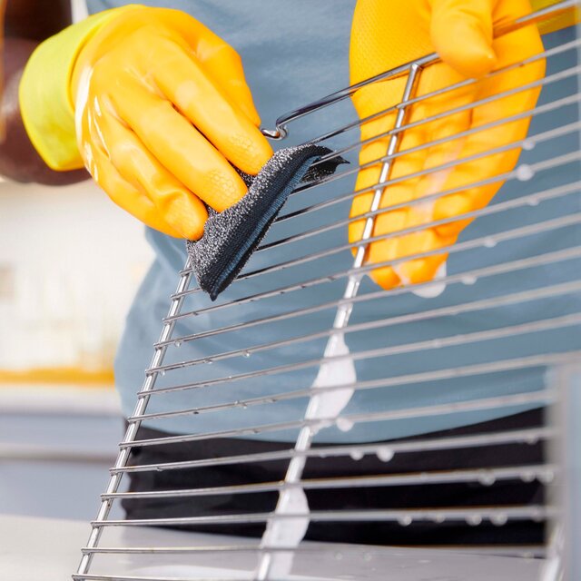 Marigold Scrub Away Heavy Duty Scourer thumbnail 4