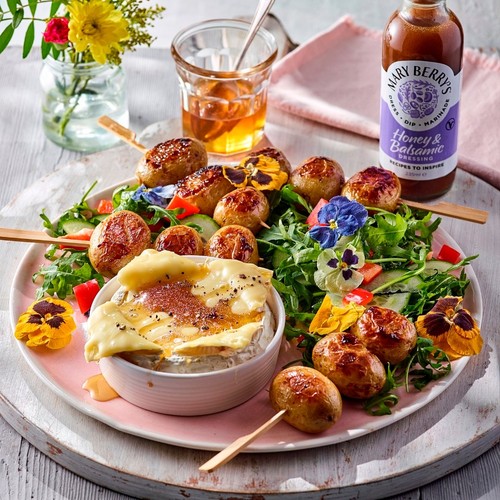Mary Berry's Honey & Balsamic Vinaigrette Salad Dressing thumbnail 3