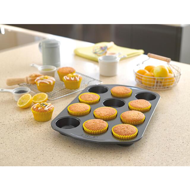 Circulon Momentum Cupcake Tin 39.5cm thumbnail 6
