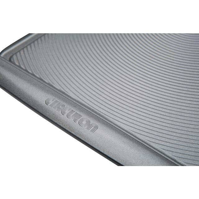 Circulon Momentum Large Baking & Oven Tray 44.5cm thumbnail 2